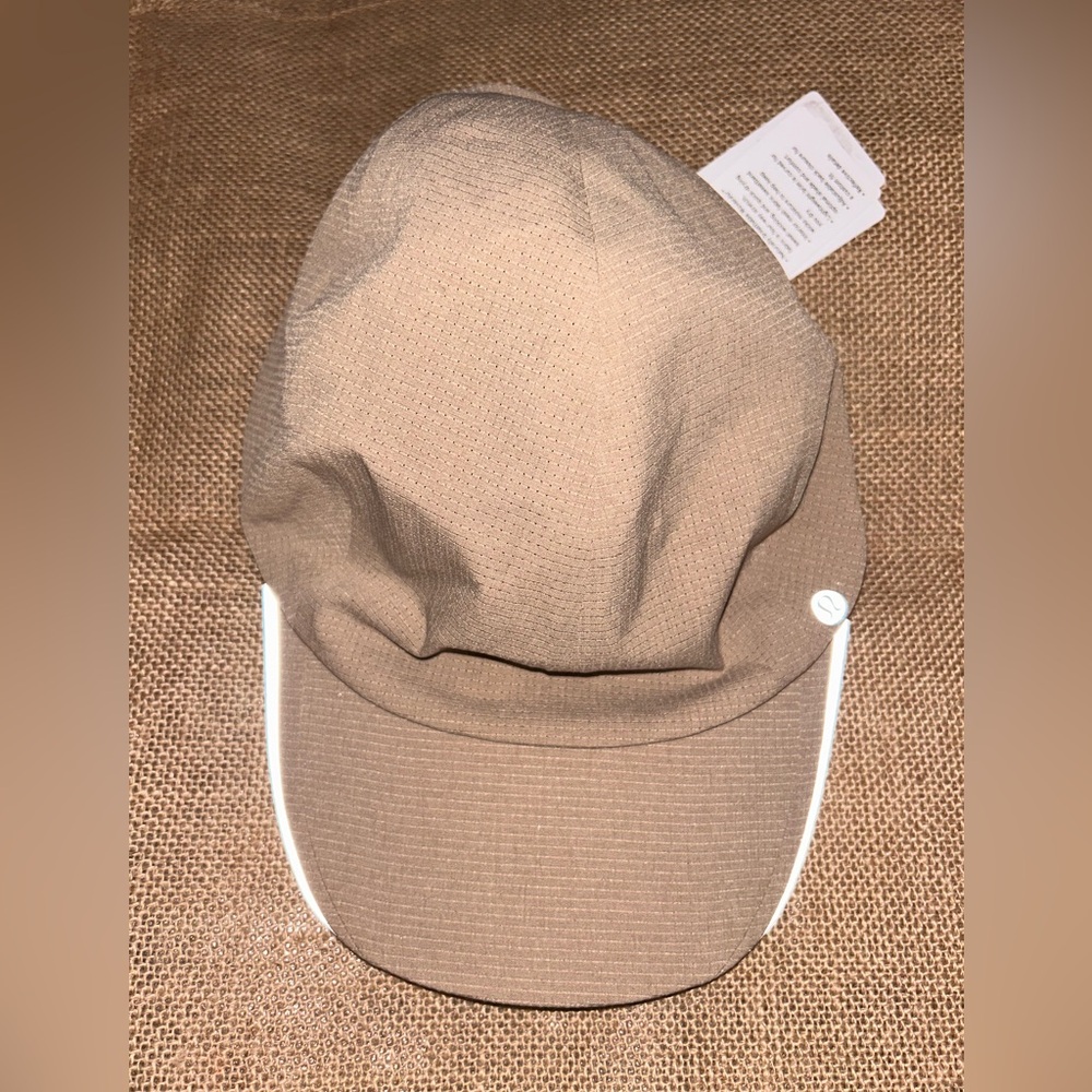 lululemon athletica Women's khaki Cap NWT